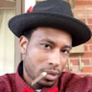 Meet your Posher, Derrick